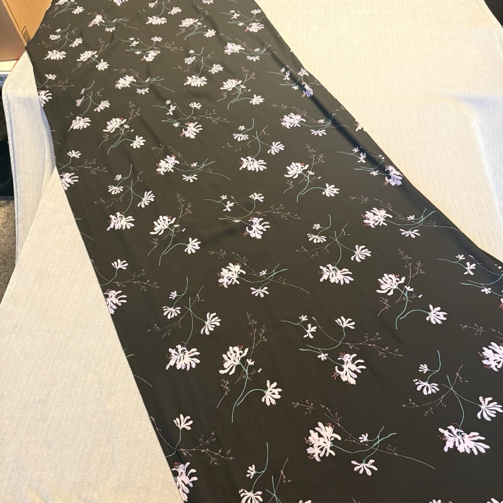 Banana Republic BR Black Floral Scarf Wrap Pink Flowers 70x27 Lightweight